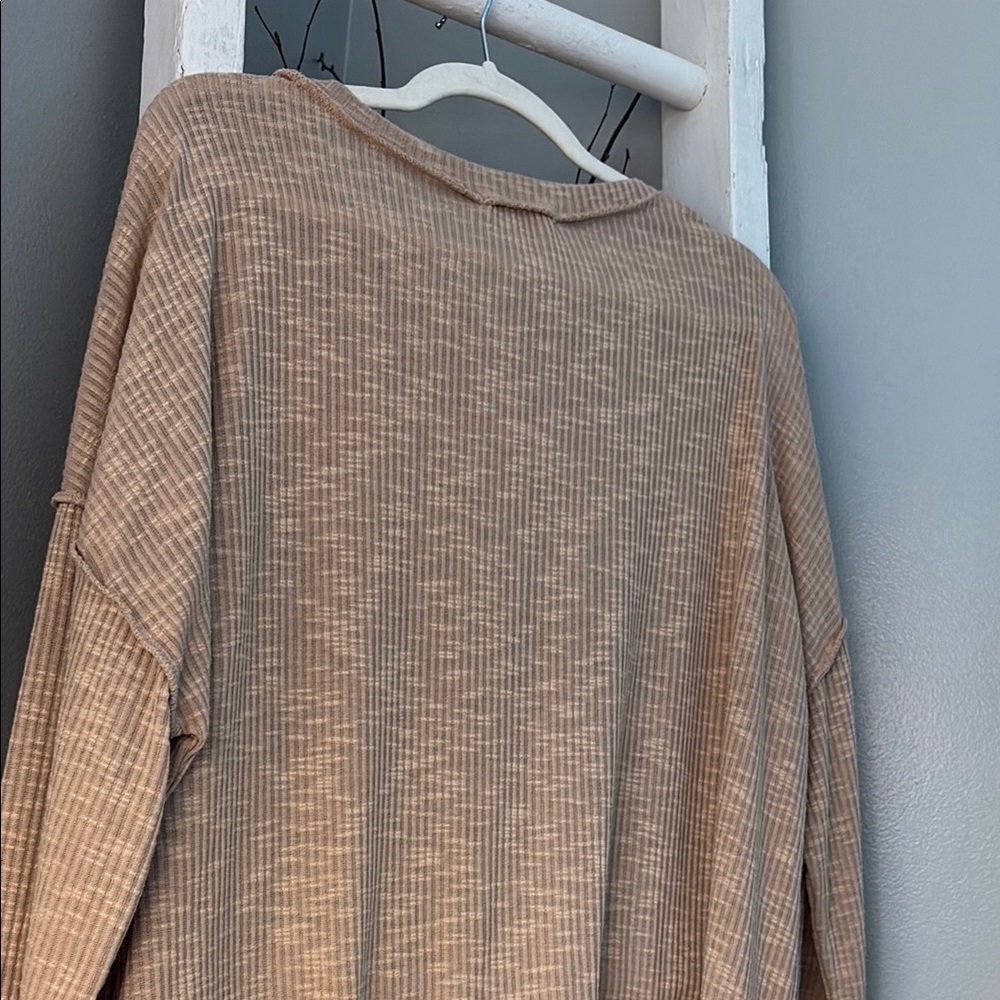 Women's Ribbed Top - Picture 10 of 10